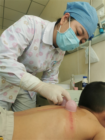 吸痧走罐.jpg